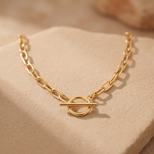 Paperclip toggle chain