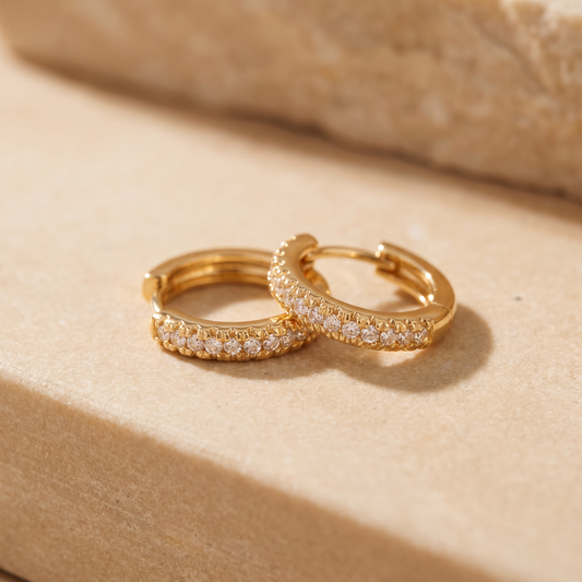 Mini huggie hoops