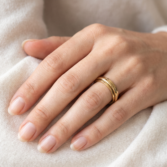 Spinner Ring worn